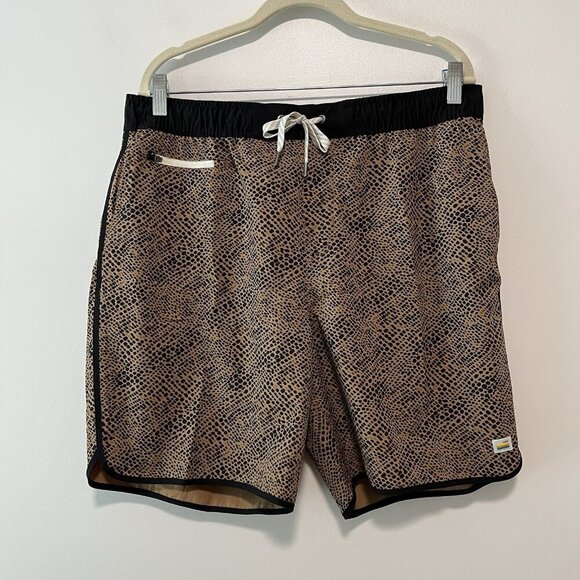 Vuori Men's Banks Athletic Shorts in Camel Lumen Brown Size XXL - Picture 1 of 9
